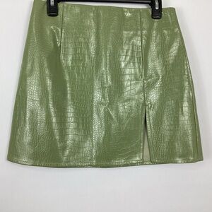 Princess Polly Good Vibes Mini Skirt Size 8 NWT